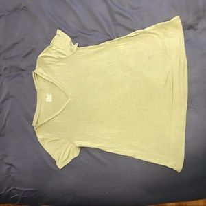 Gillian O’Malley women’s T-shirt. Size XS, green.
